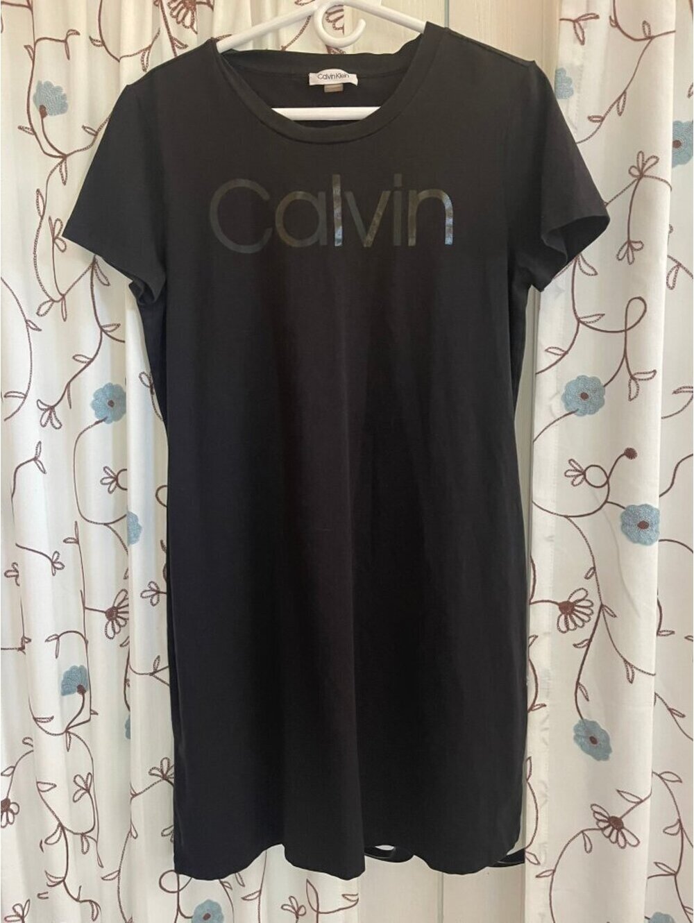 Like New | Calvin Klein | L | Black Logo Short Sleeve Midi T-Shirt Dress
